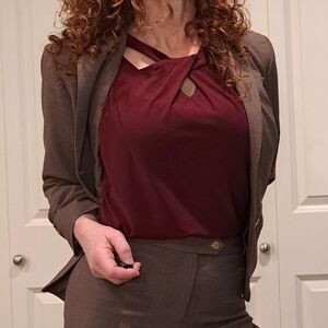 Chic Burgundy Blouse - Small - Sleeveless - Nine West